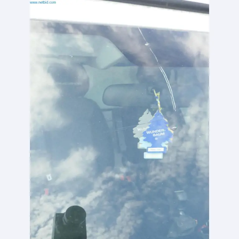 Voertuigen en BGA van een transport- en logistiekbedrijf-15