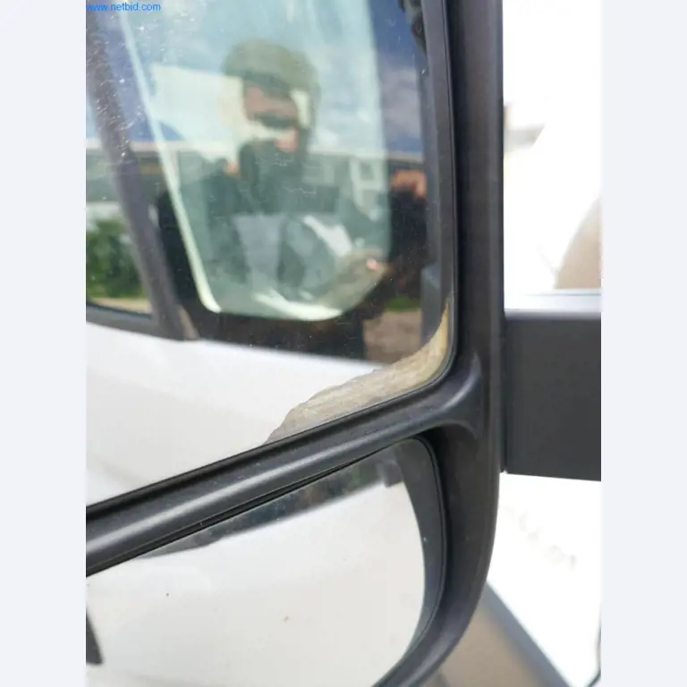 Voertuigen en BGA van een transport- en logistiekbedrijf-17