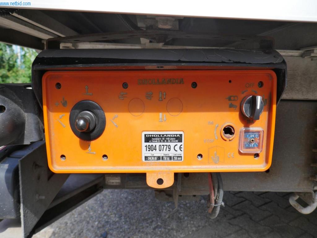 Vehículos y BGA de una empresa de transporte y logística-20