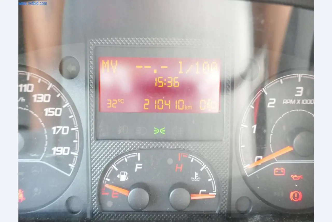 Voertuigen en BGA van een transport- en logistiekbedrijf-9