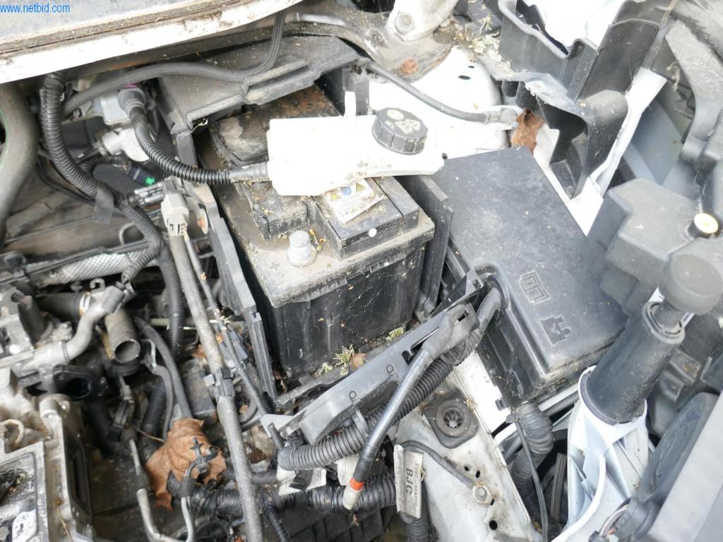 Vehículos y BGA de una empresa de transporte y logística-12