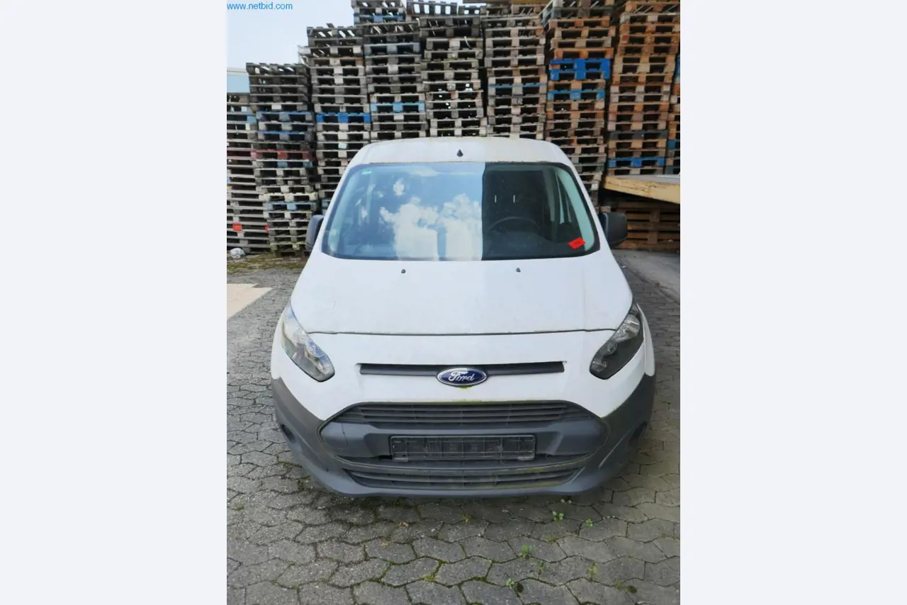 Voertuigen en BGA van een transport- en logistiekbedrijf-5