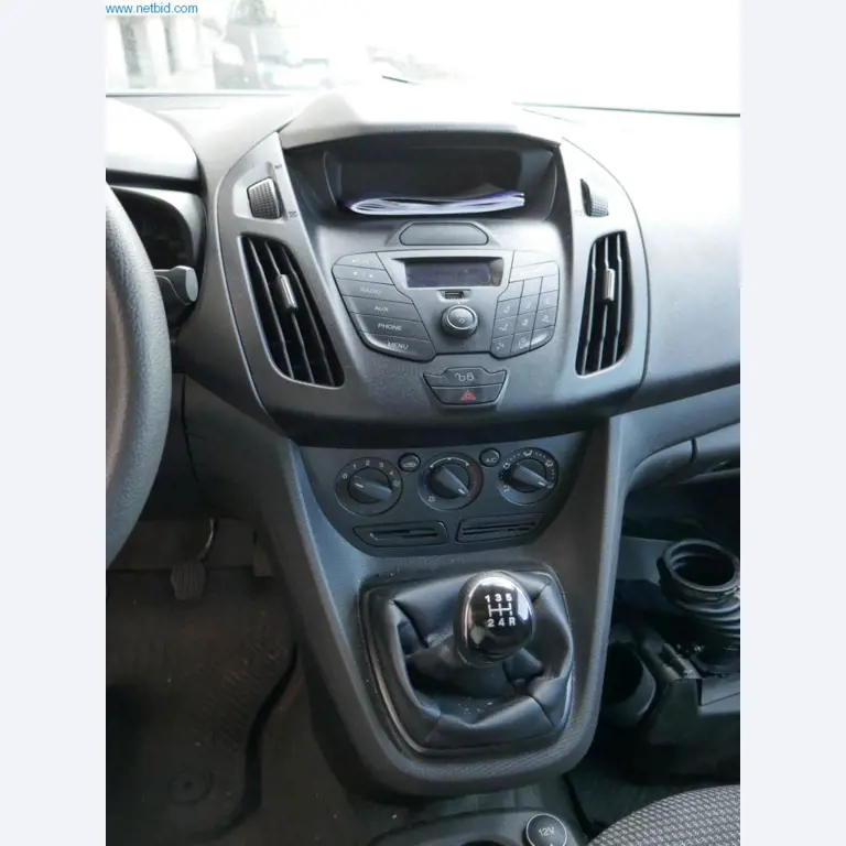 Voertuigen en BGA van een transport- en logistiekbedrijf-7