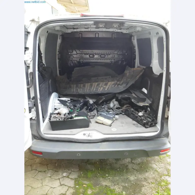 Voertuigen en BGA van een transport- en logistiekbedrijf-9