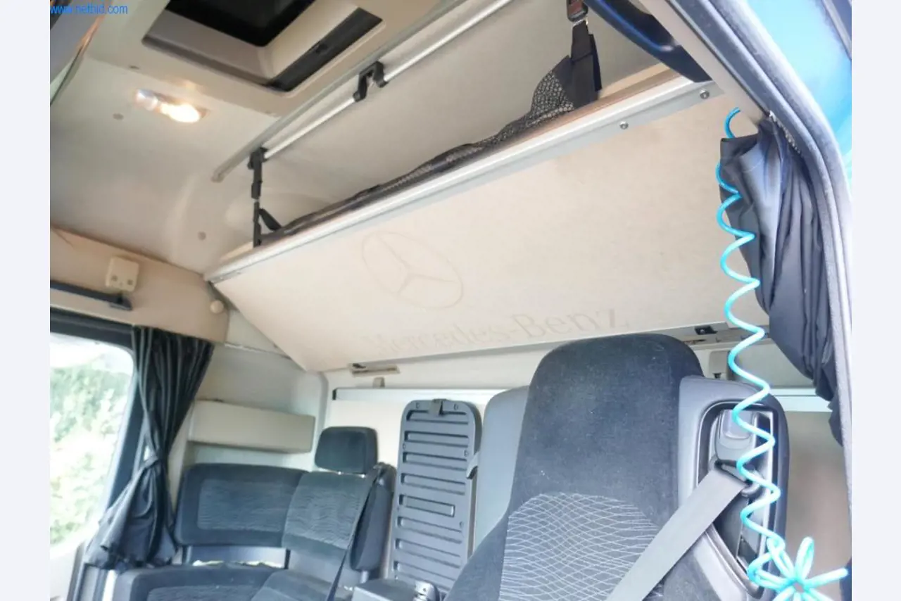 Voertuigen en BGA van een transport- en logistiekbedrijf-11