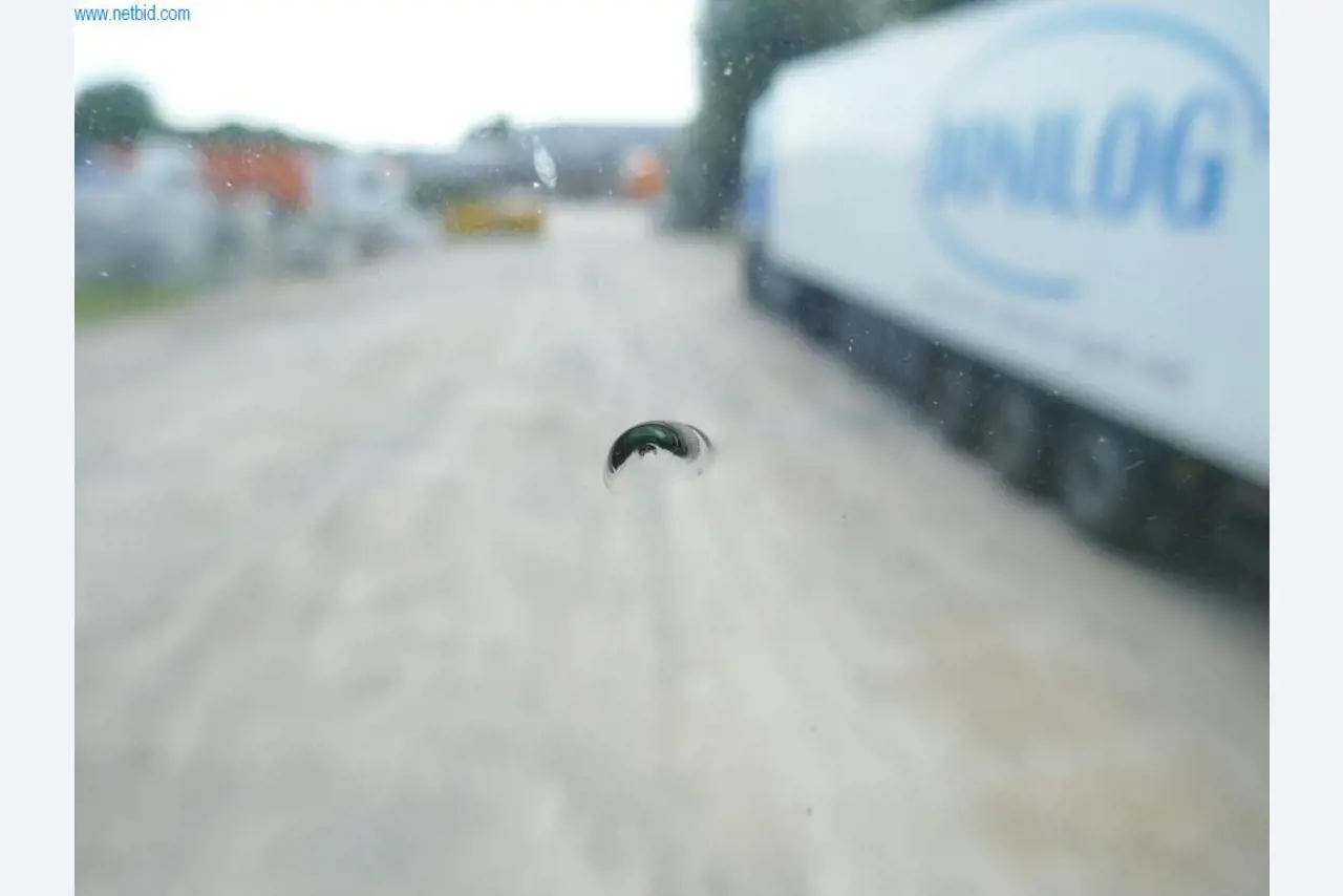 Voertuigen en BGA van een transport- en logistiekbedrijf-14