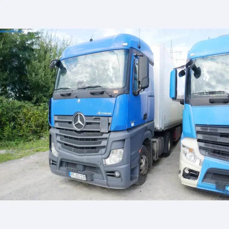 Voertuigen en BGA van een transport- en logistiekbedrijf-1