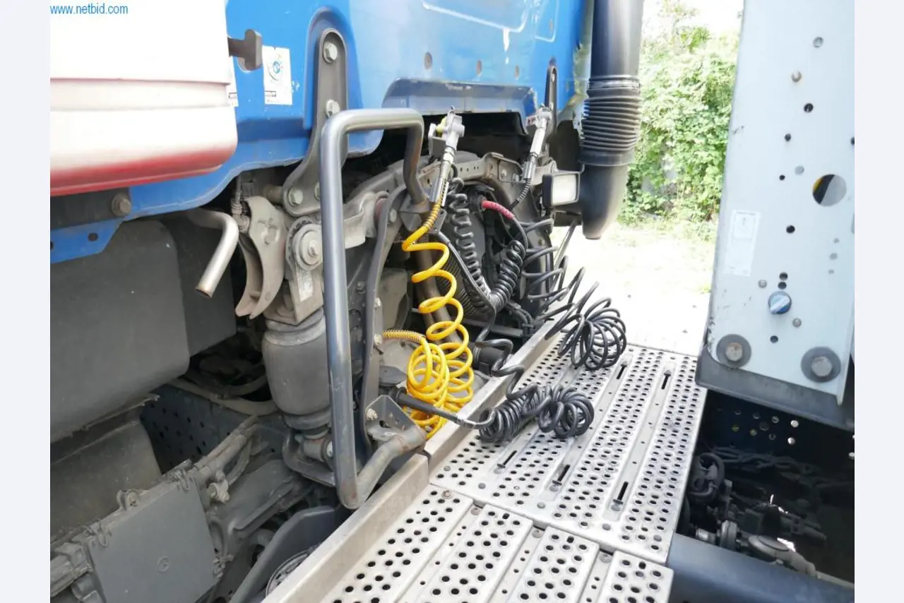 Voertuigen en BGA van een transport- en logistiekbedrijf-5