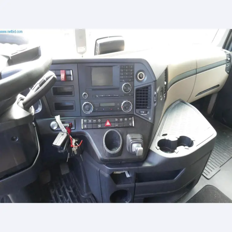 Voertuigen en BGA van een transport- en logistiekbedrijf-8