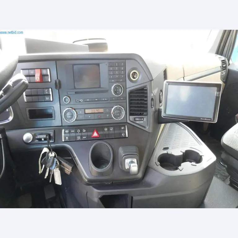 Voertuigen en BGA van een transport- en logistiekbedrijf-10