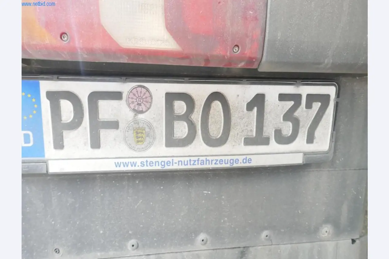 Voertuigen en BGA van een transport- en logistiekbedrijf-14