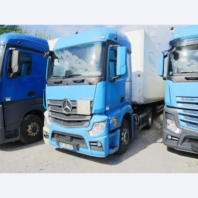 Voertuigen en BGA van een transport- en logistiekbedrijf-1