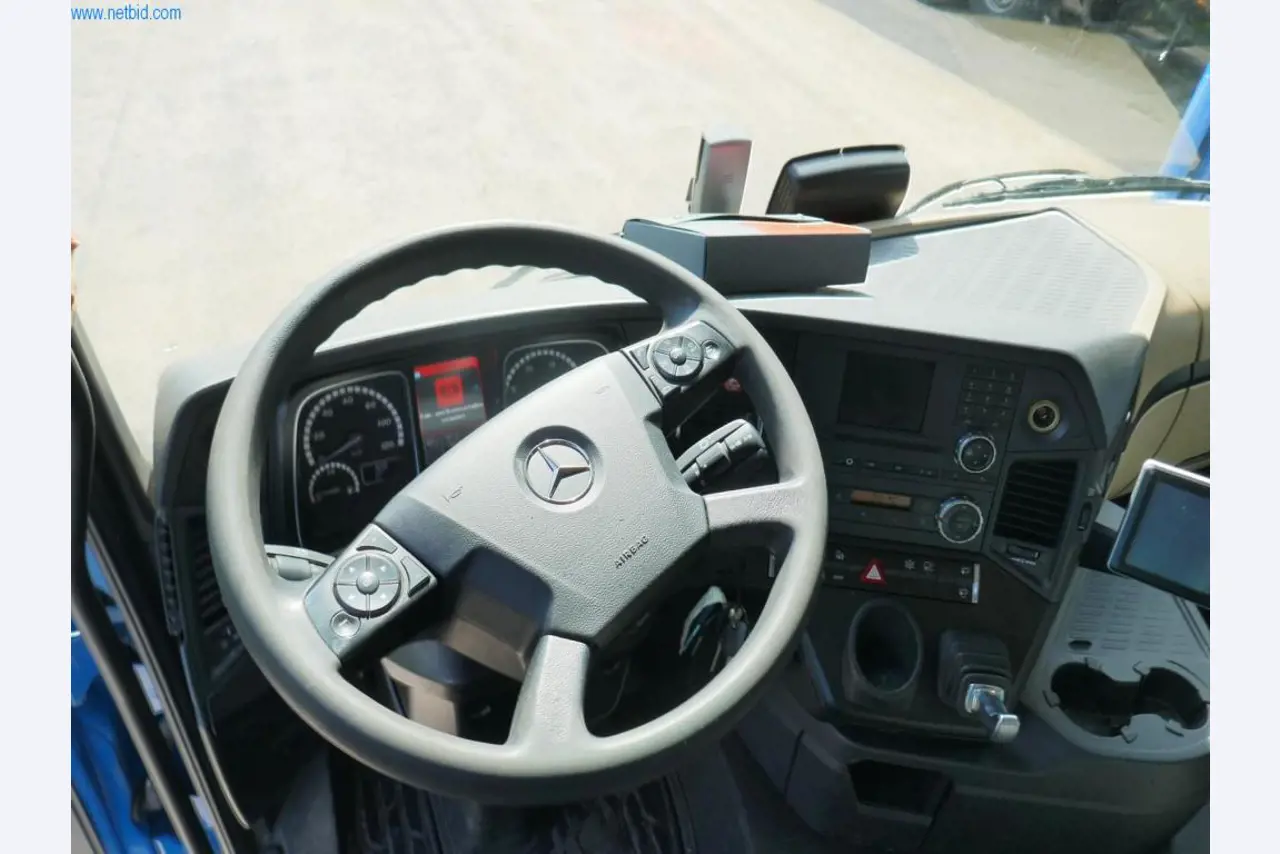 Voertuigen en BGA van een transport- en logistiekbedrijf-9