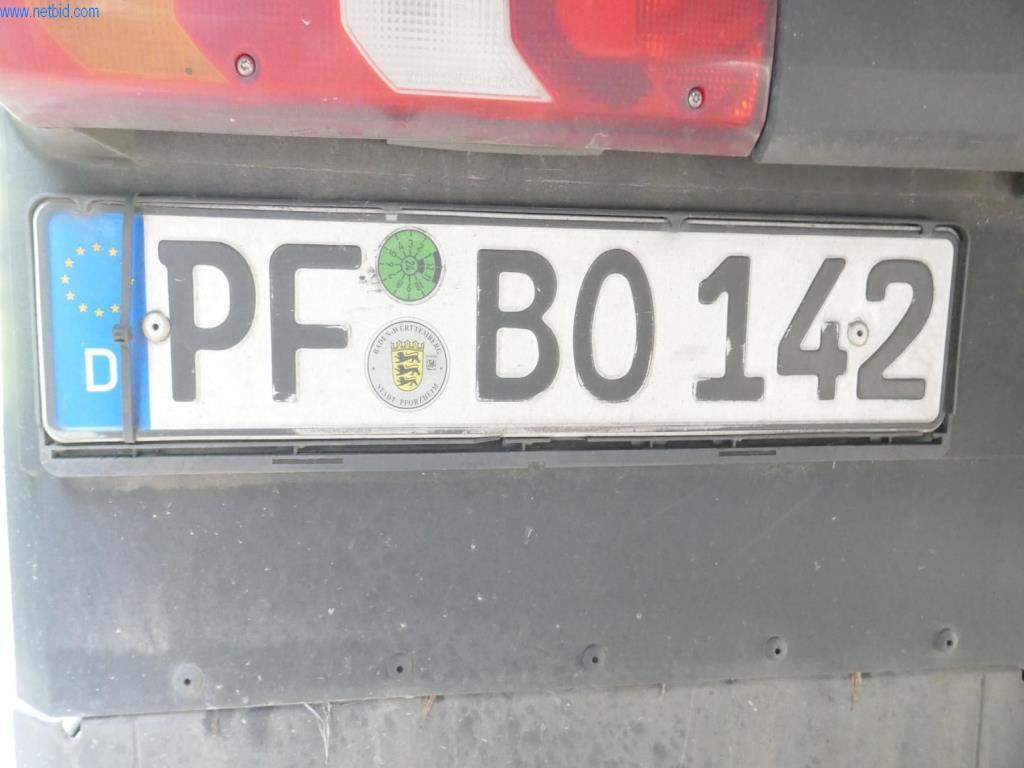 Vehículos y BGA de una empresa de transporte y logística-14