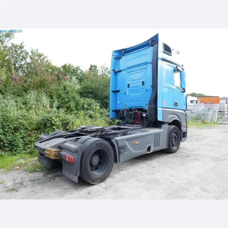 Voertuigen en BGA van een transport- en logistiekbedrijf-3