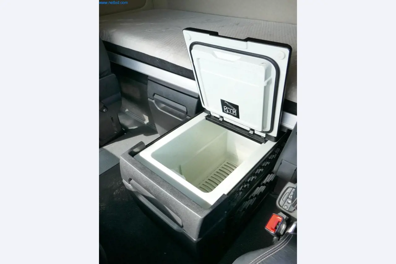 Voertuigen en BGA van een transport- en logistiekbedrijf-8