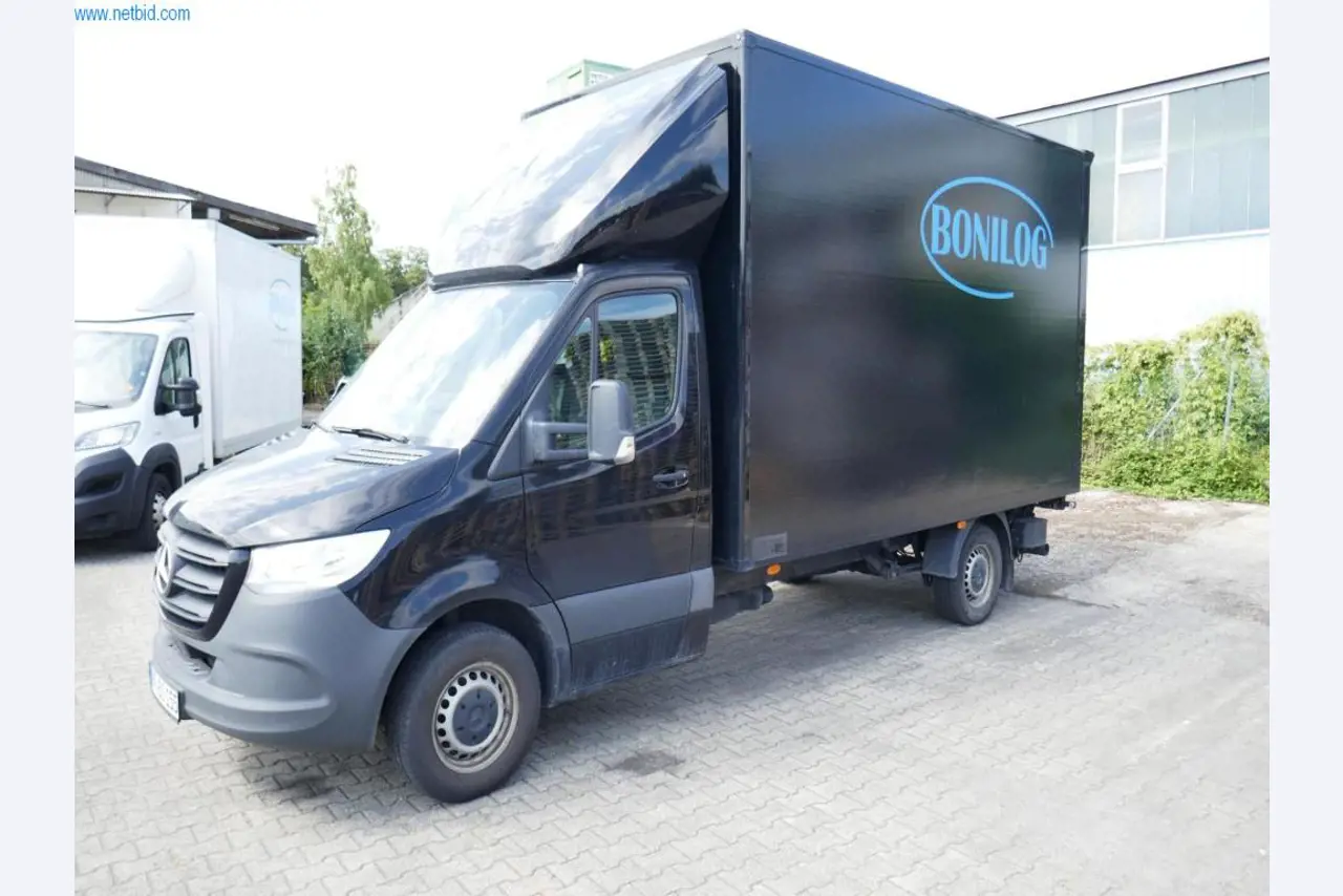 Veículos e BGA de uma empresa de transportes e logística-2