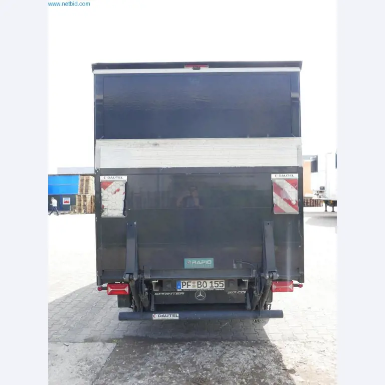 Veículos e BGA de uma empresa de transportes e logística-6