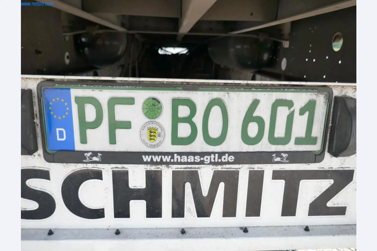 Voertuigen en BGA van een transport- en logistiekbedrijf-16