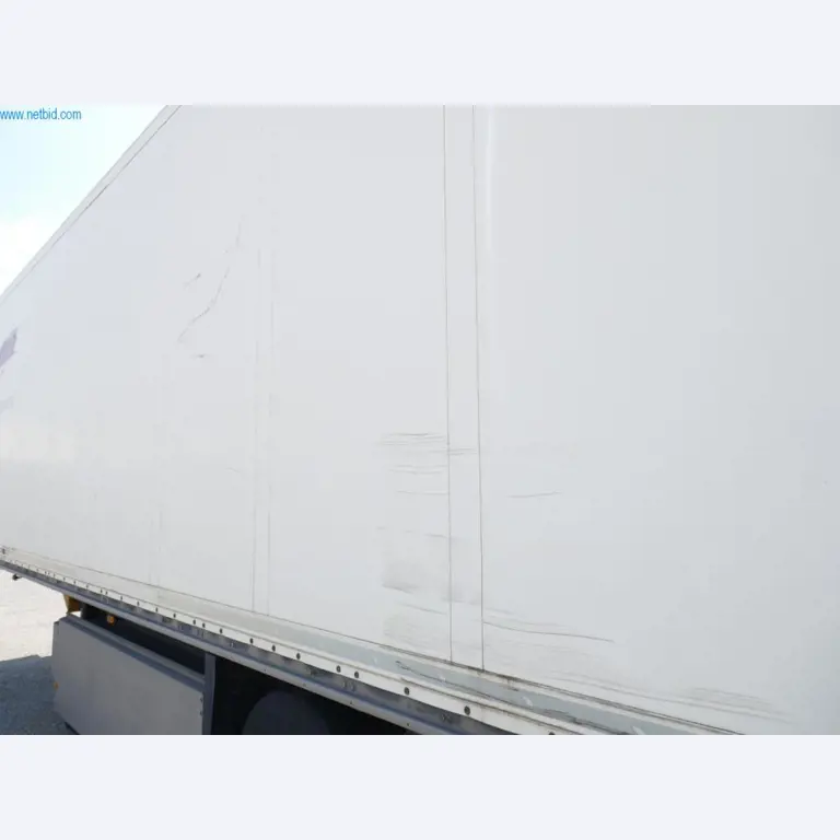 Voertuigen en BGA van een transport- en logistiekbedrijf-4