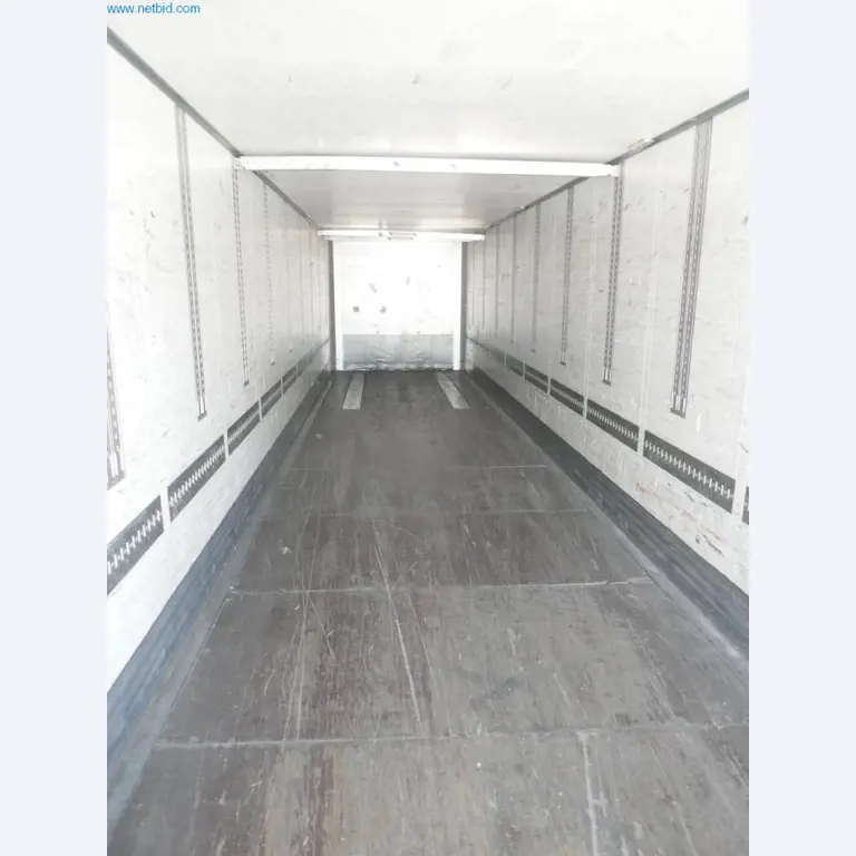 Voertuigen en BGA van een transport- en logistiekbedrijf-7