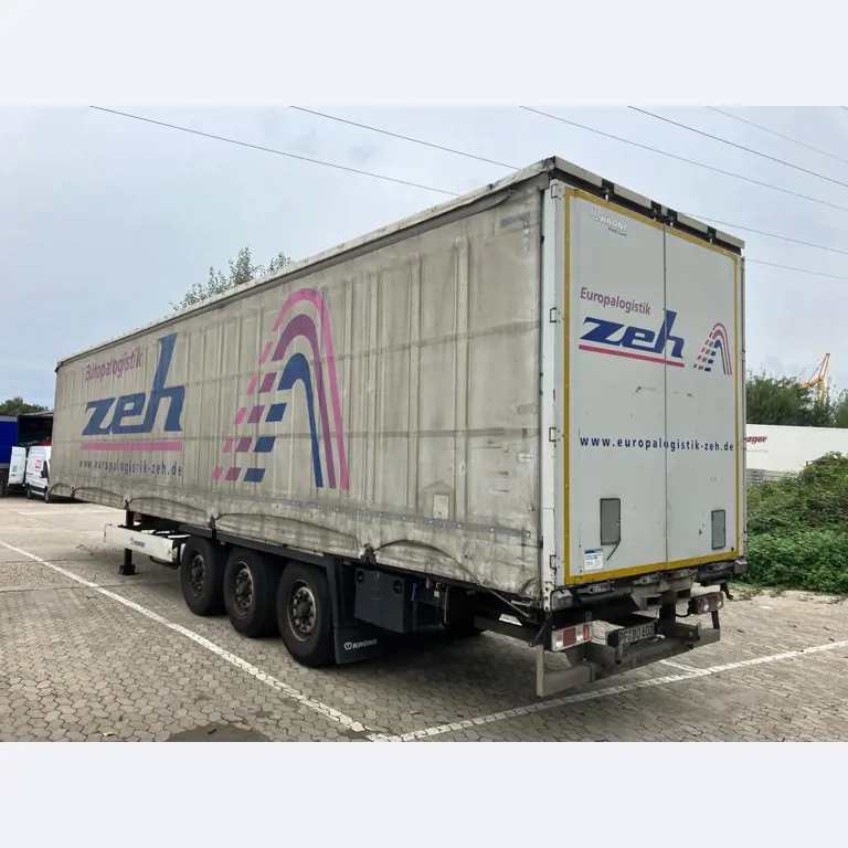 Veículos e BGA de uma empresa de transportes e logística-5