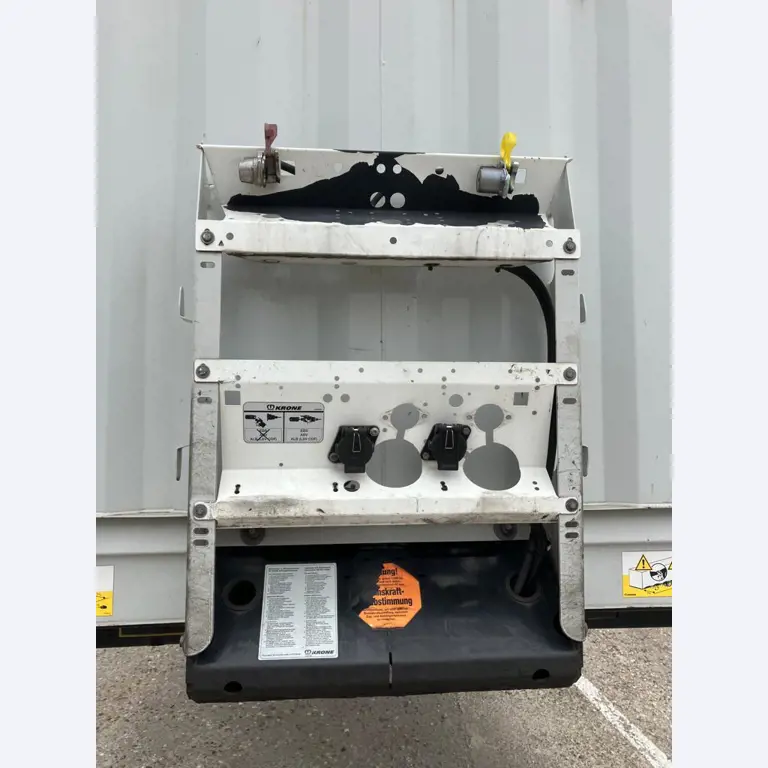 Veículos e BGA de uma empresa de transportes e logística-8