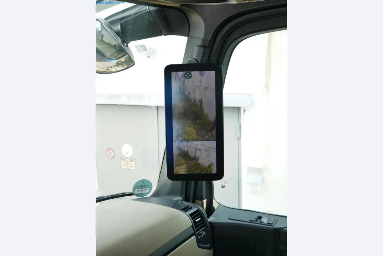 Veículos e BGA de uma empresa de transportes e logística-10