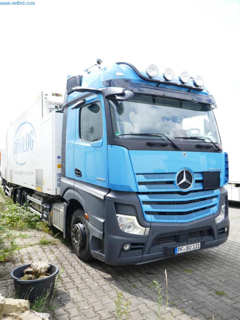 Veículos e BGA de uma empresa de transportes e logística-2