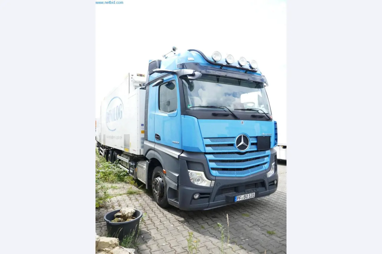 Veículos e BGA de uma empresa de transportes e logística-2