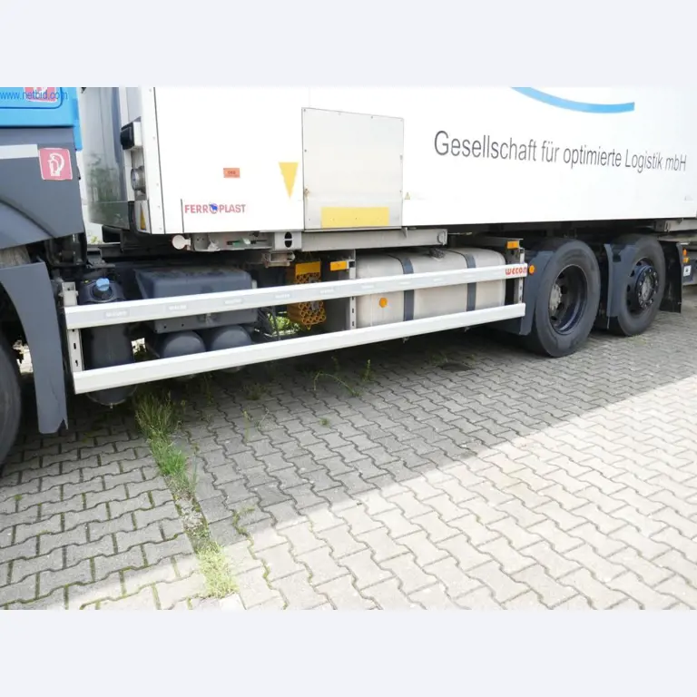 Veículos e BGA de uma empresa de transportes e logística-3