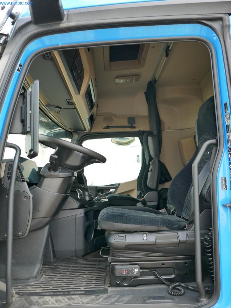 Veículos e BGA de uma empresa de transportes e logística-7