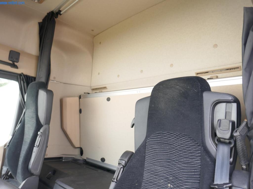 Veículos e BGA de uma empresa de transportes e logística-8