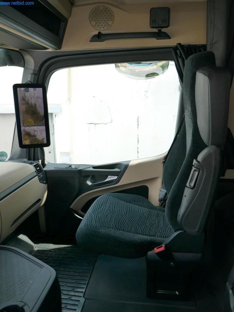 Veículos e BGA de uma empresa de transportes e logística-9