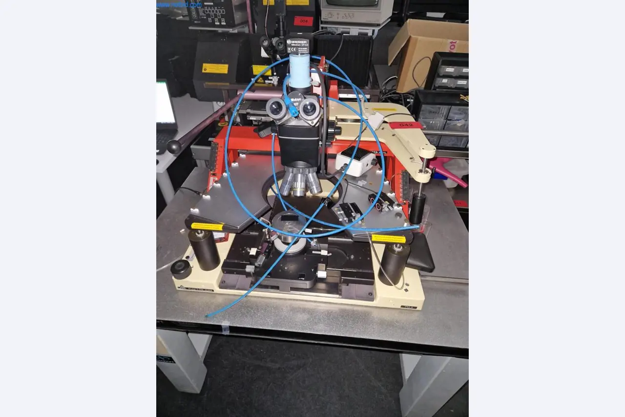 Material de laboratorio en buen estado-1