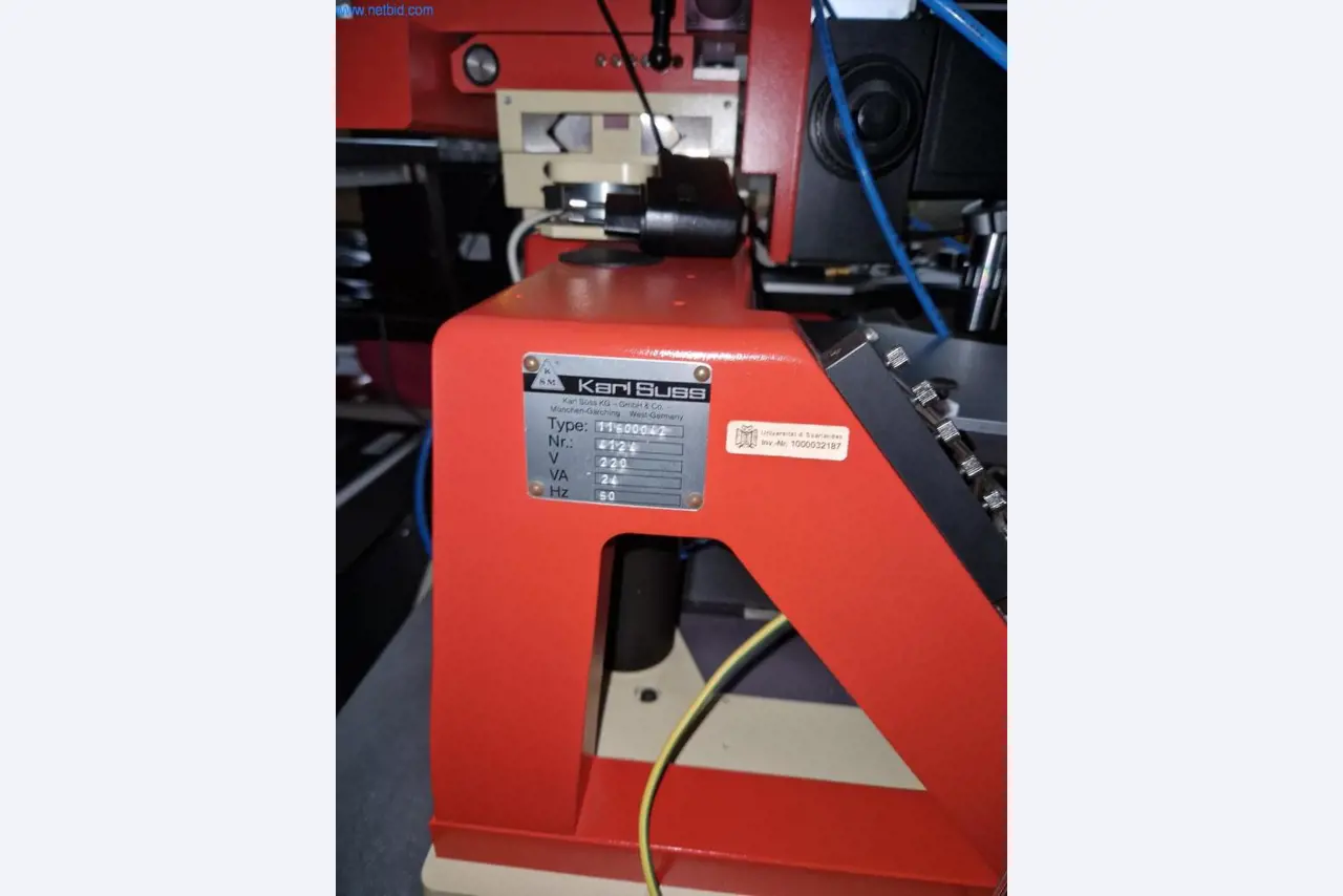 Material de laboratorio en buen estado-3