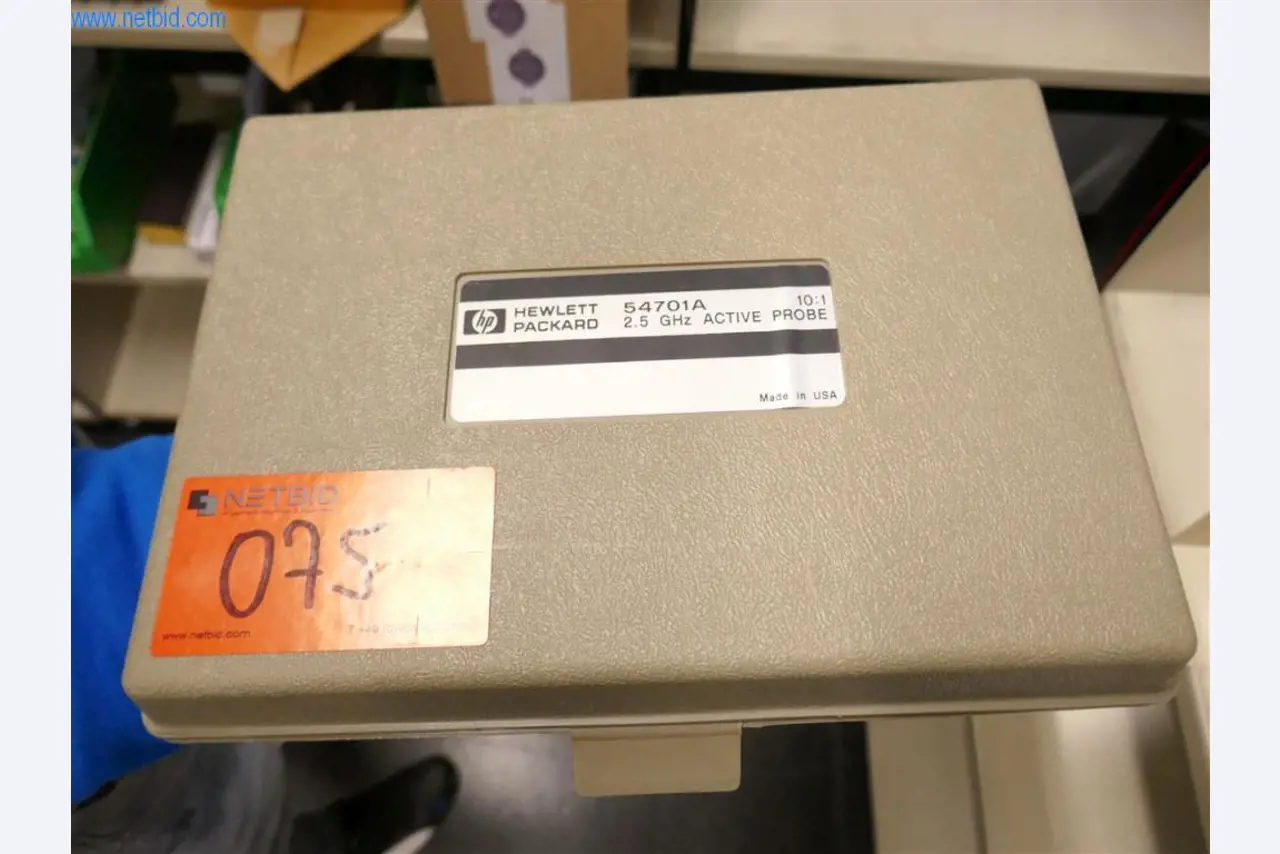 Dobře udržované laboratorní vybavení-9