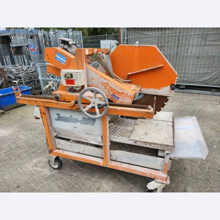 Maquinaria y vehículos de construcción-1