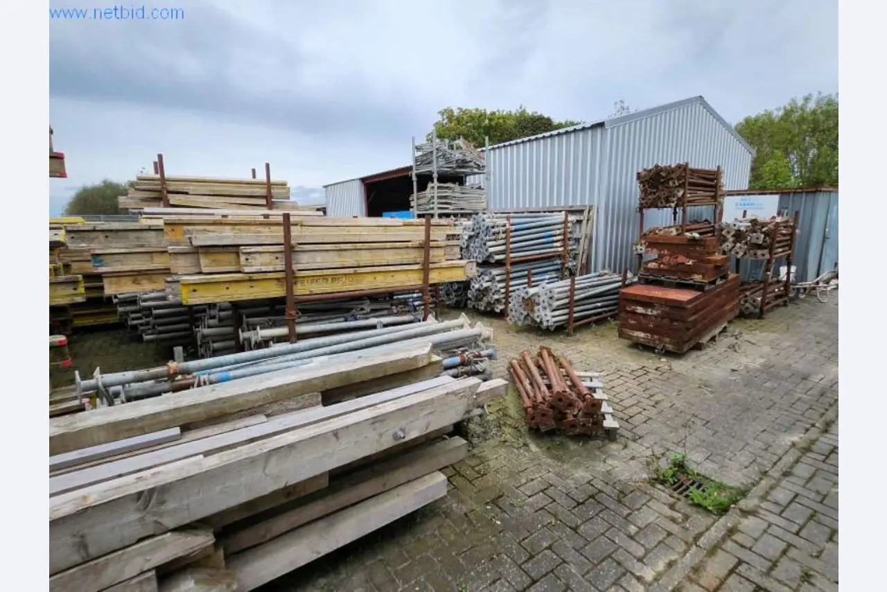 Maszyny budowlane i pojazdy-4