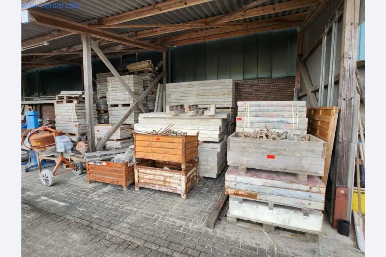 Maszyny budowlane i pojazdy-6