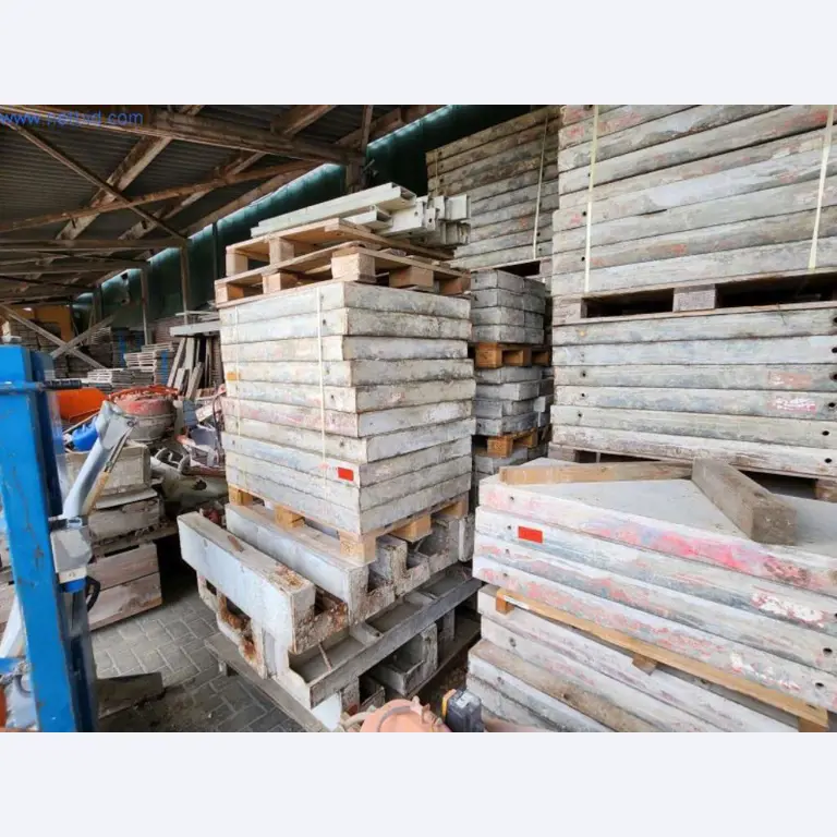 Maszyny budowlane i pojazdy-8