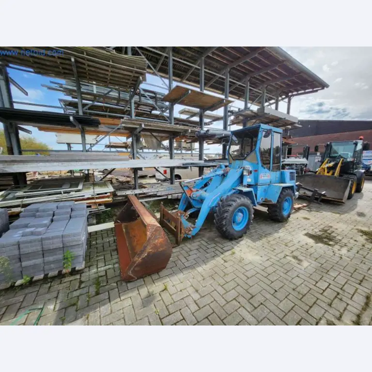 Maszyny budowlane i pojazdy-1