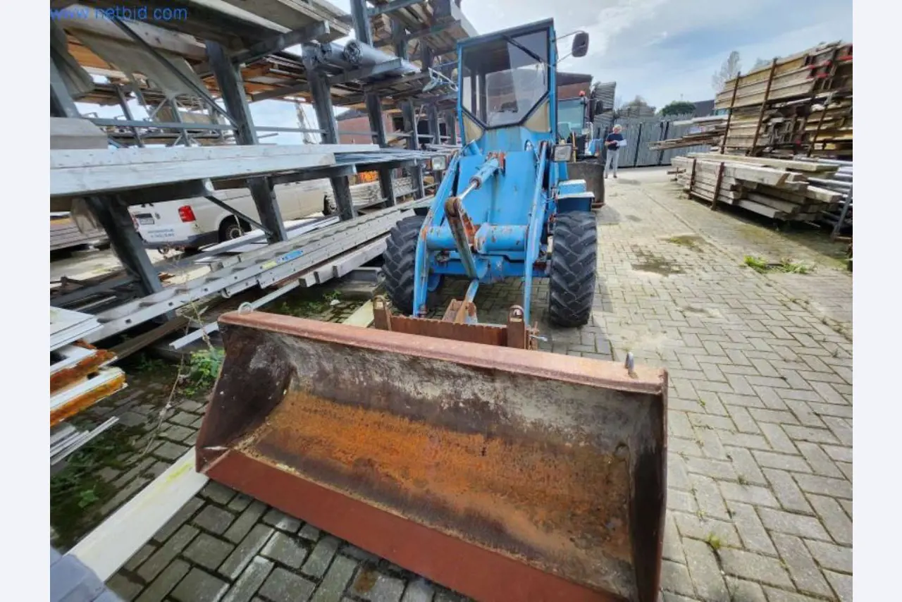 Maszyny budowlane i pojazdy-2