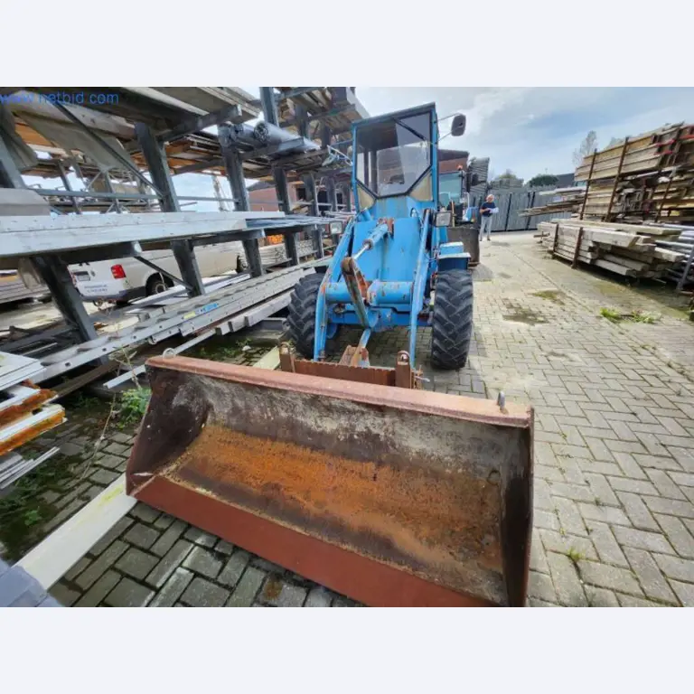 Maszyny budowlane i pojazdy-2