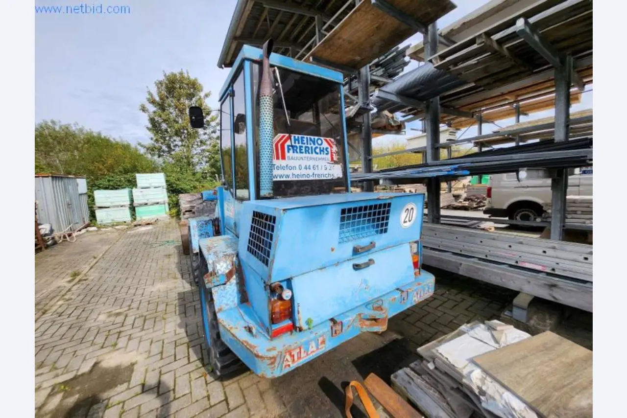 Maszyny budowlane i pojazdy-3