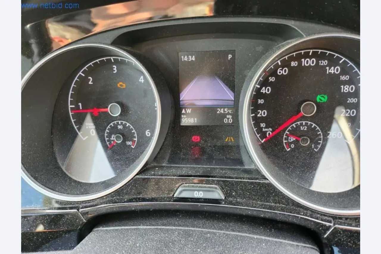 Maszyny budowlane i pojazdy-13