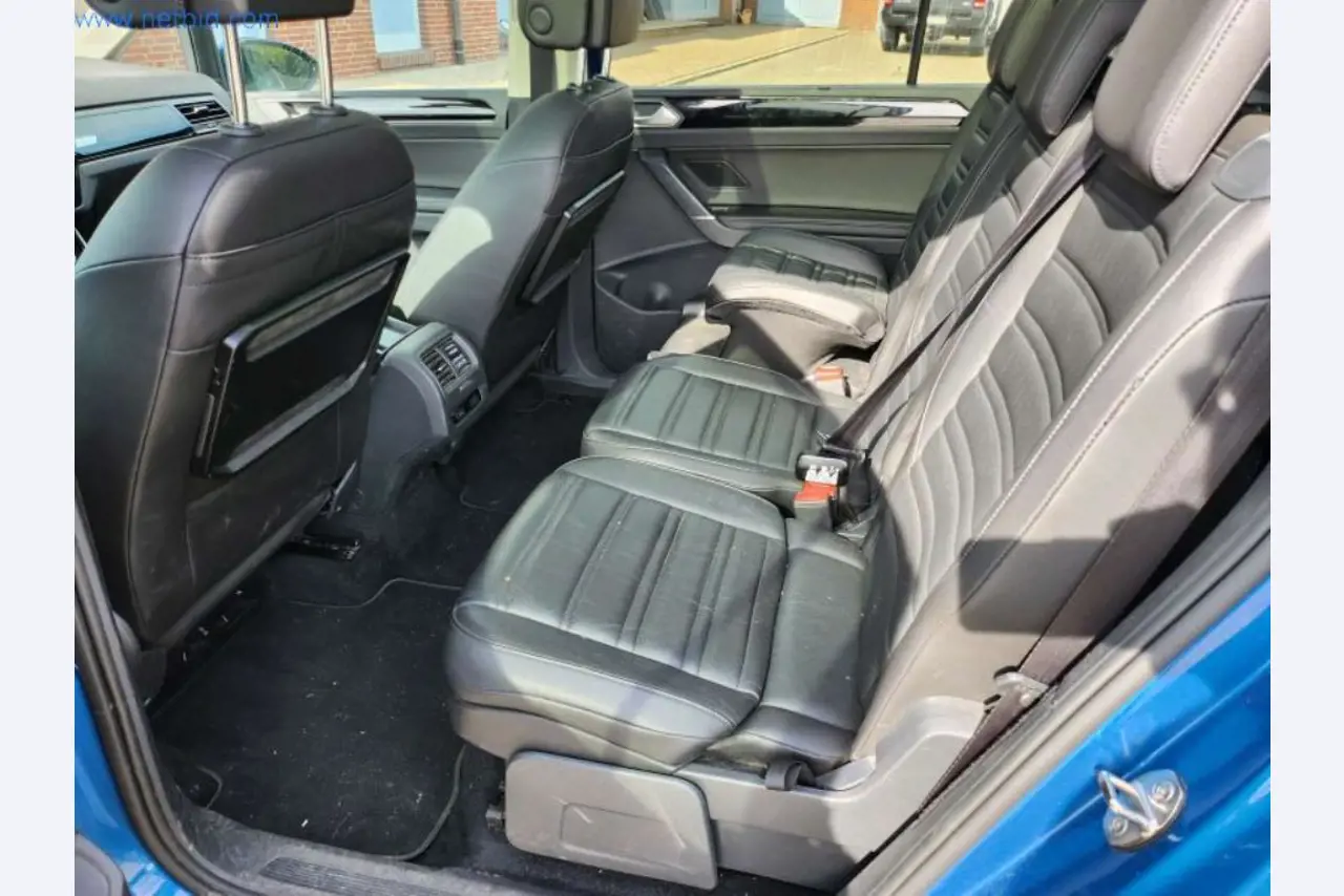 Maszyny budowlane i pojazdy-9