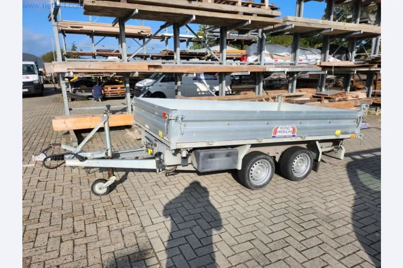 Baumaschinen und -fahrzeuge-2