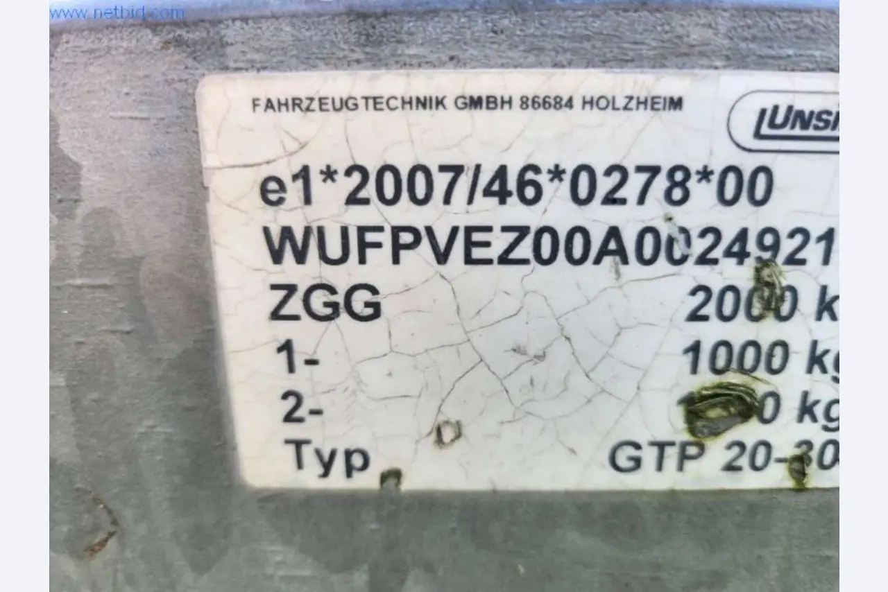 Maszyny budowlane i pojazdy-6