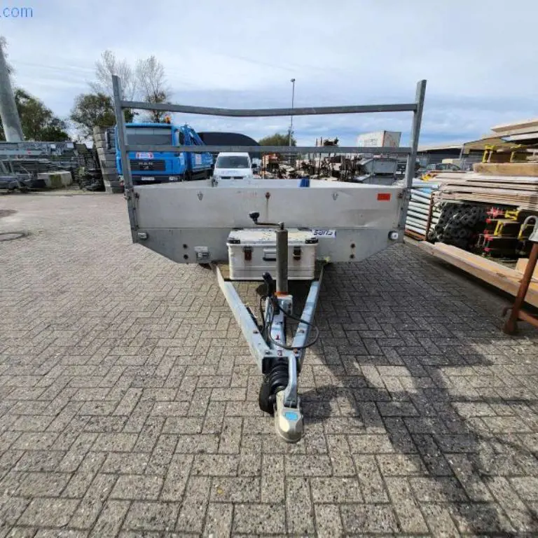 Car tandem trailer Saris P30